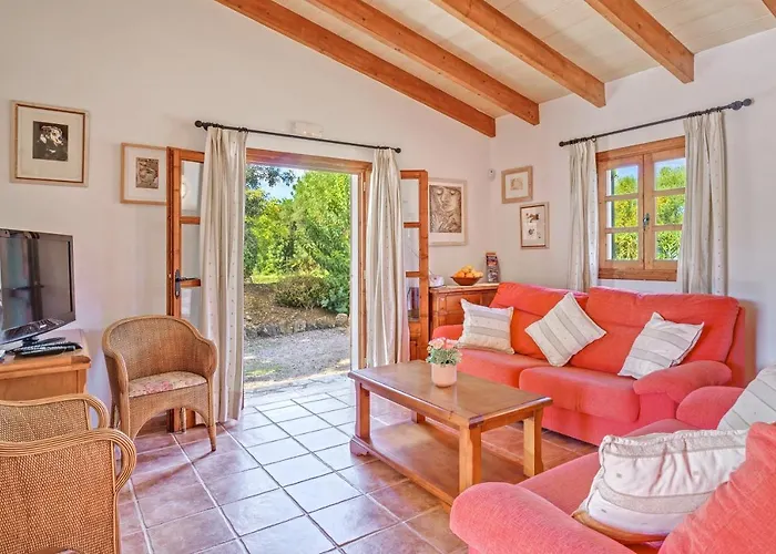 Joana Villa Pollenca